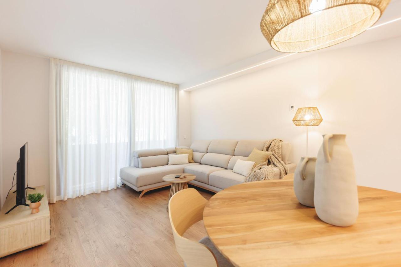 Bravissimo Devesa, 3 Bedrooms And Near The Parc Херона Екстериор снимка